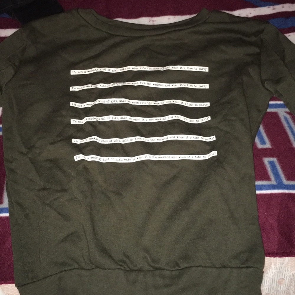 Only worn once warm sweater